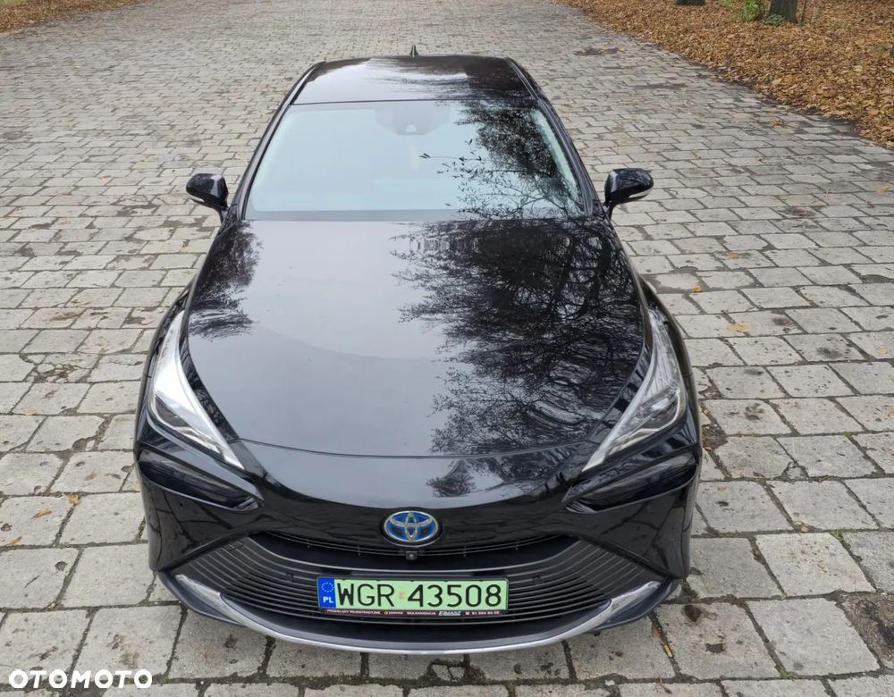 Toyota Mirai Executive - 12