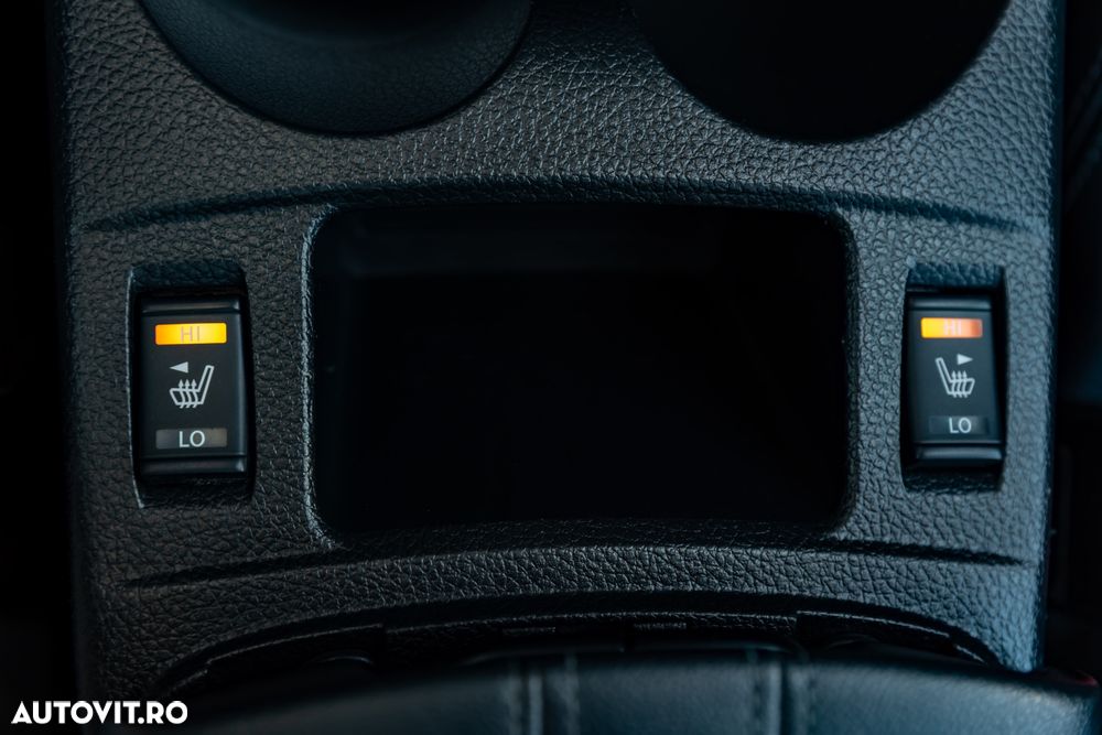 Nissan Qashqai 1.6 DCI Start/Stop X-TRONIC Tekna - 27