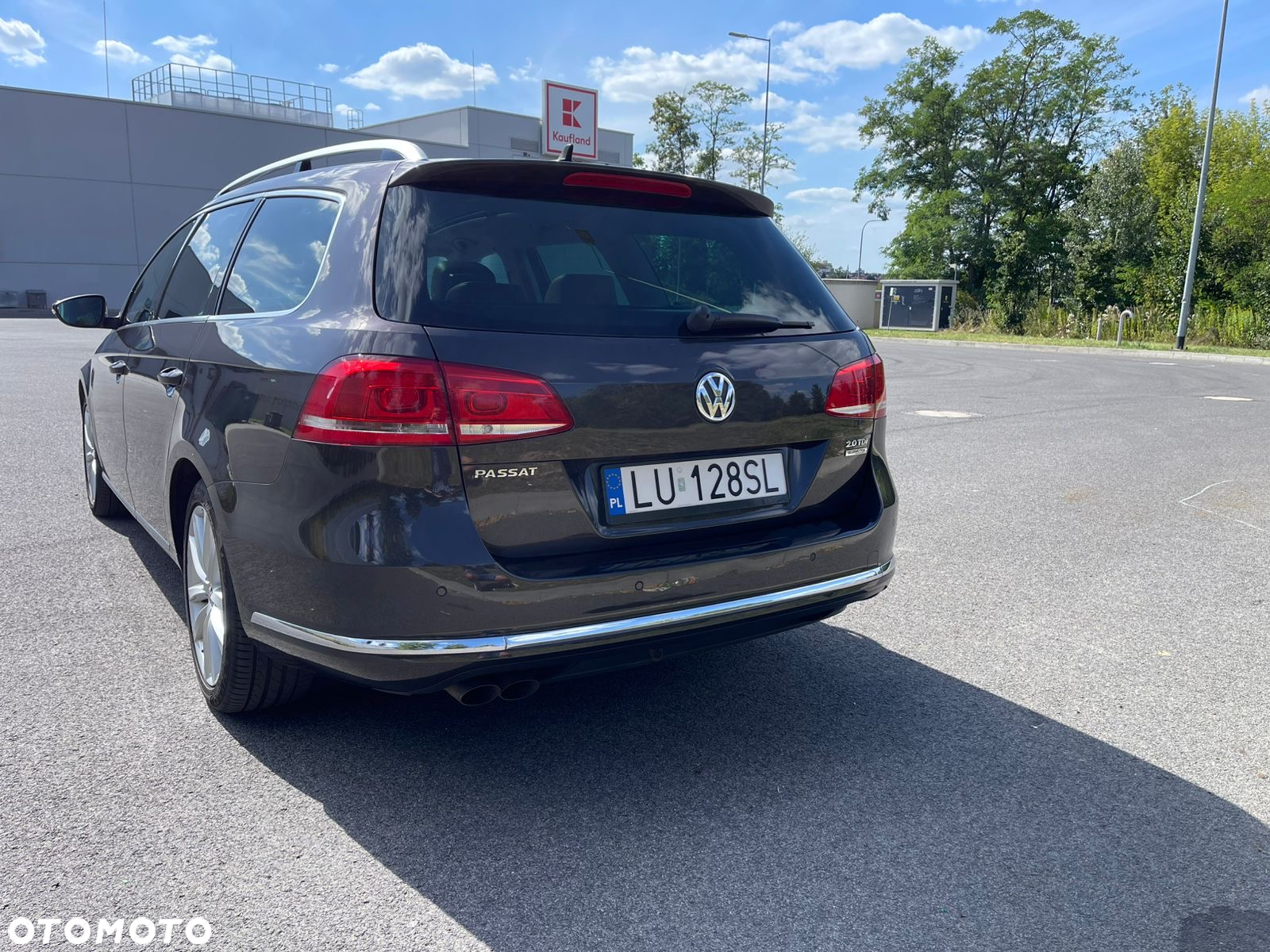 Volkswagen Passat 2.0 TDI Comfortline DSG - 3