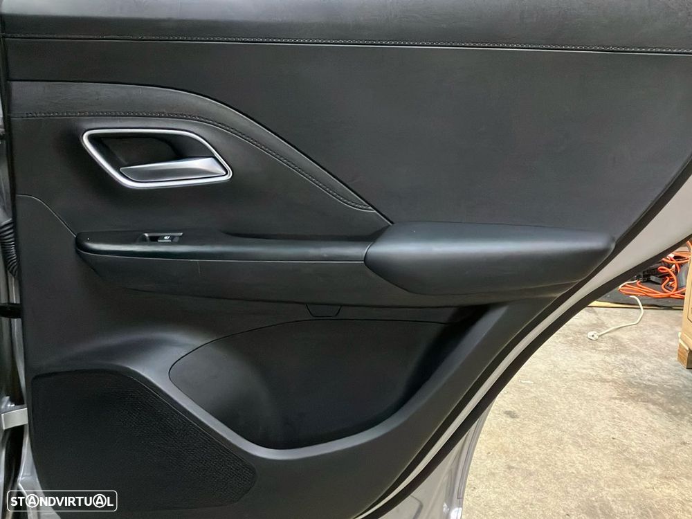 MG ZS 1.5 Hybrid+ Luxury - 22