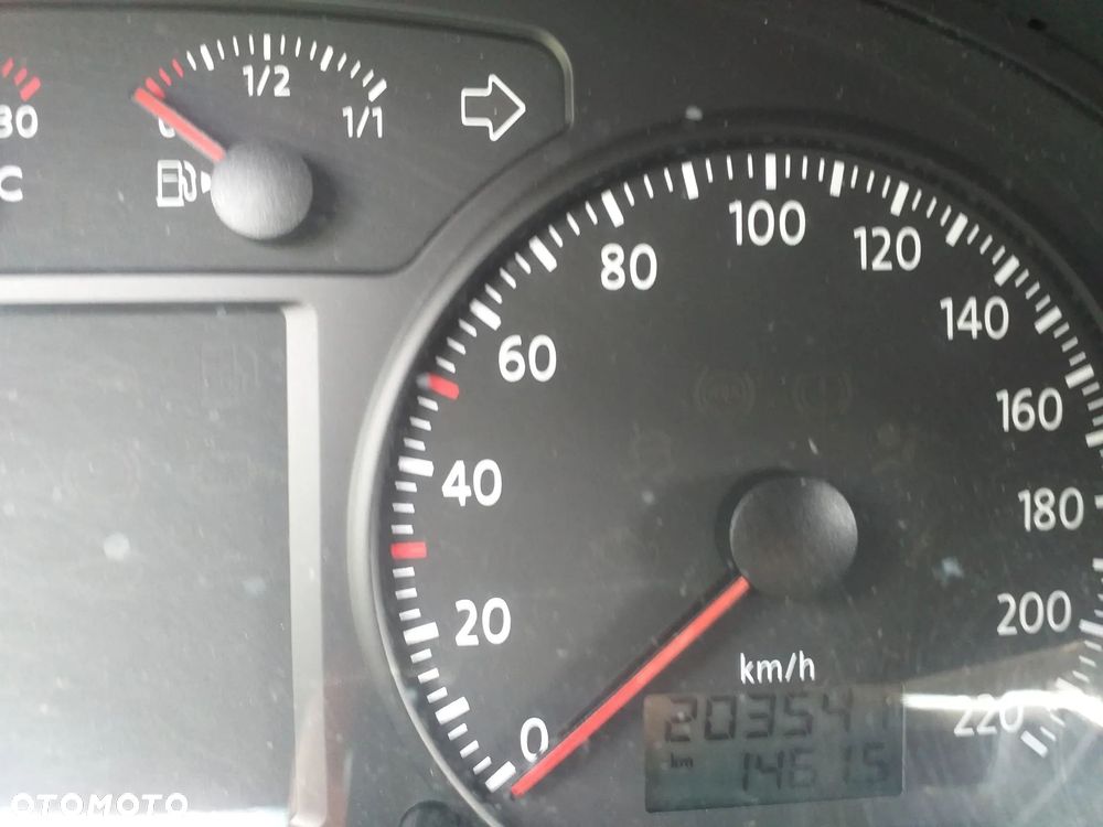 Volkswagen Polo - 9