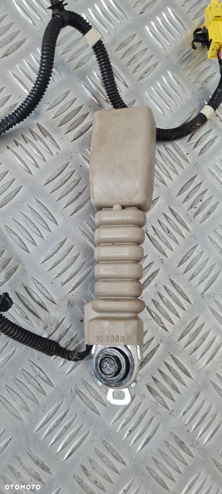 Kia Sorento I Zapinka Pasa Prawy Przód - 2