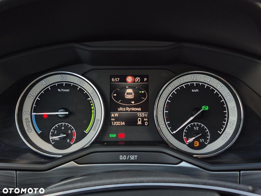 Skoda Superb - 22