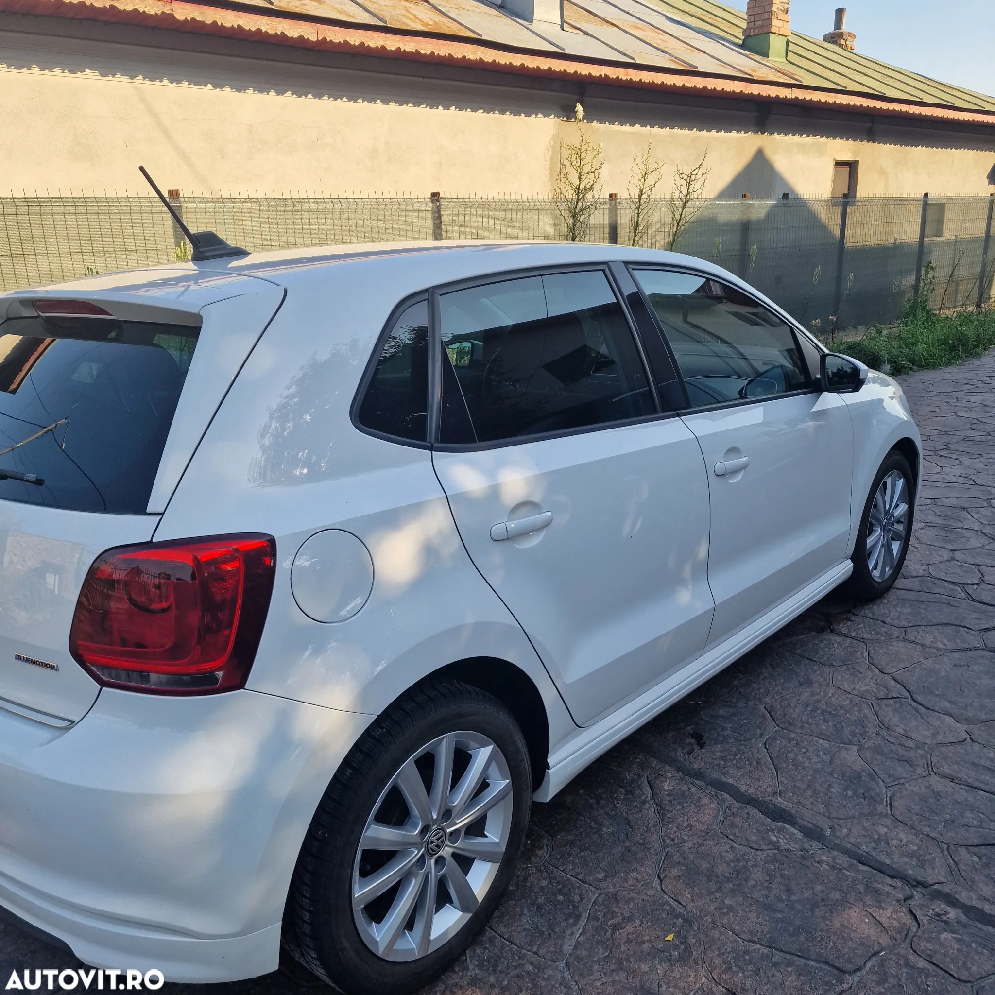 Volkswagen Polo - 6