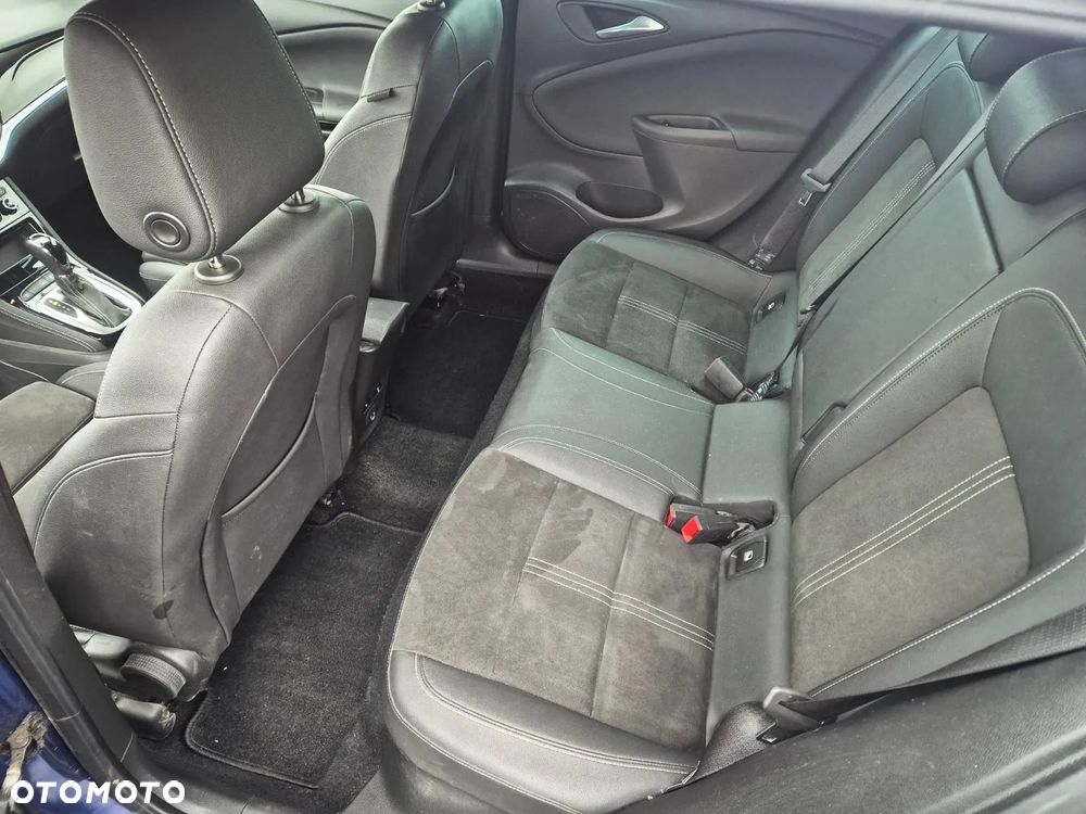 Opel Astra 1.5 D Start/Stop Automatik Business Edition - 7