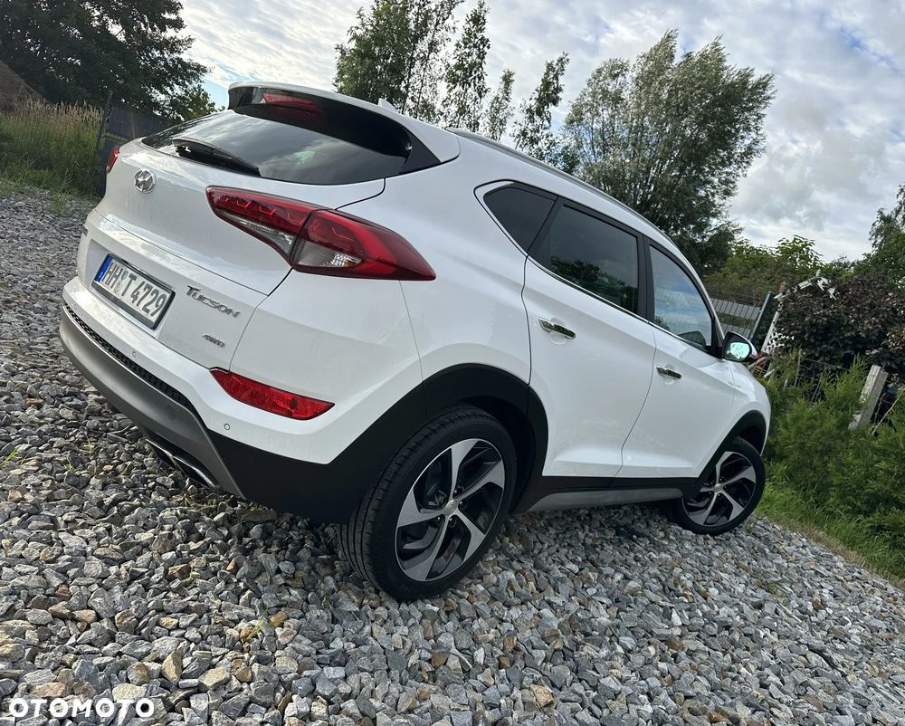 Hyundai Tucson 1.6 Turbo 4WD Premium - 23