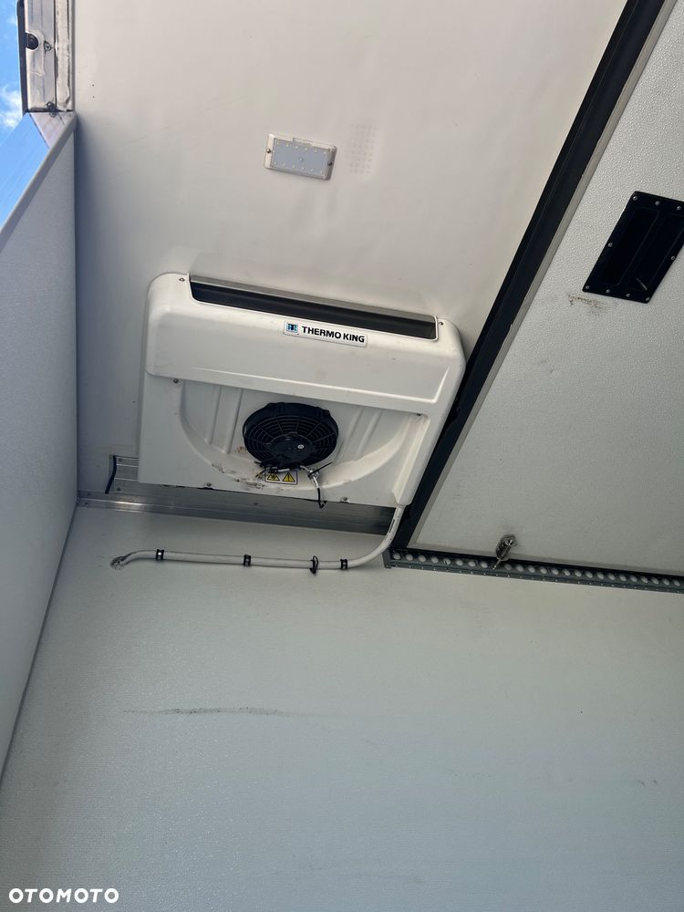 Mercedes-Benz Sprinter 319 CDI - 13