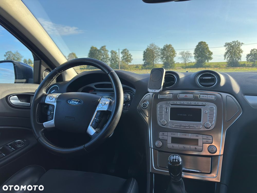 Ford Mondeo 2.0 Titanium - 26