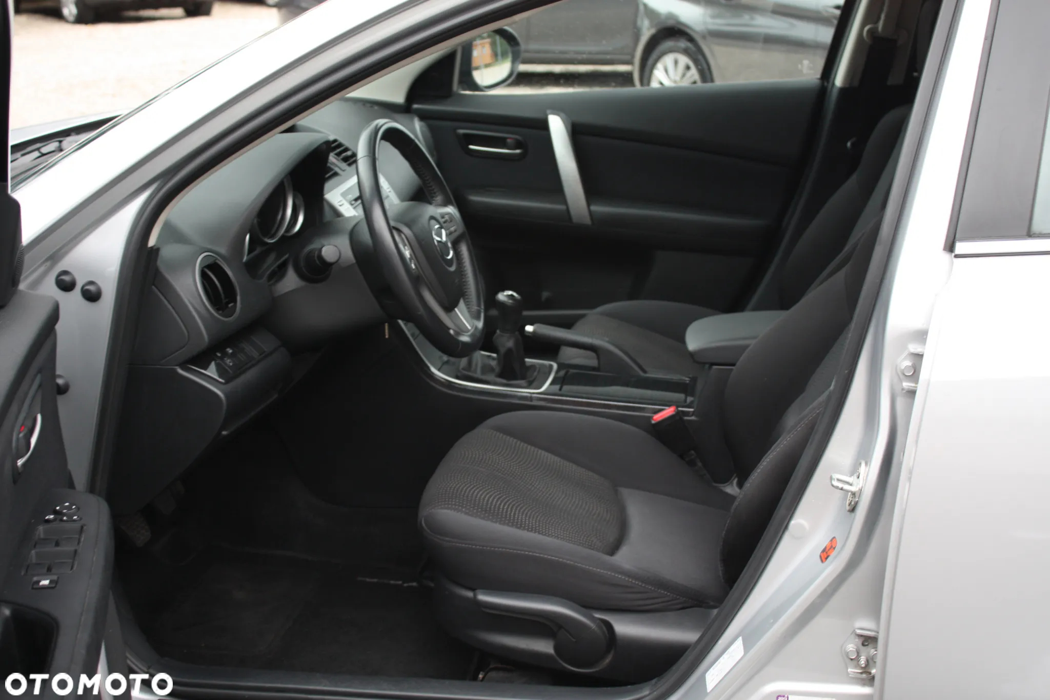 Mazda 6 Sport Kombi 2.0 Dynamic - 7
