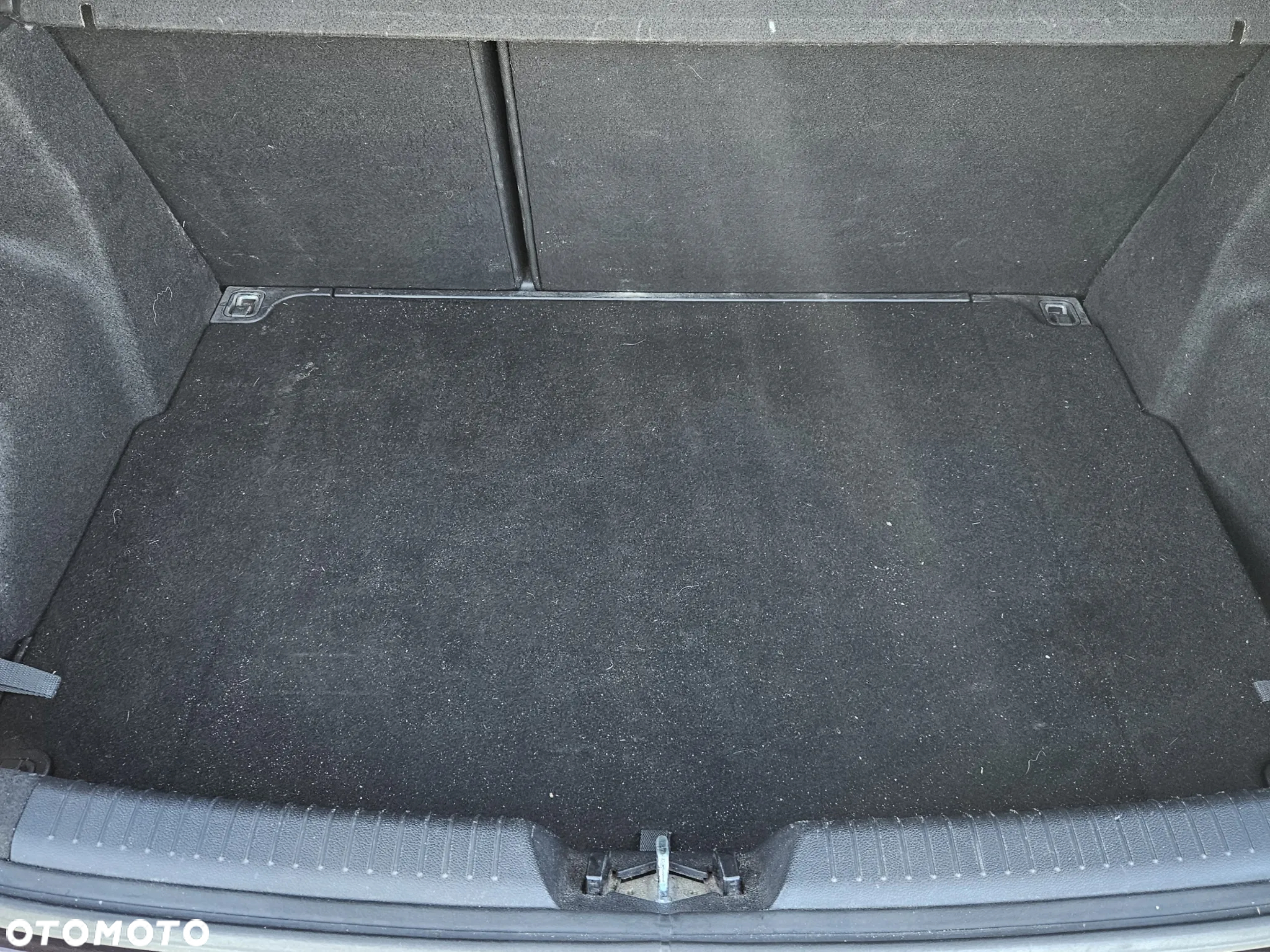 Kia Ceed Cee'd 1.6 GDI L - 34