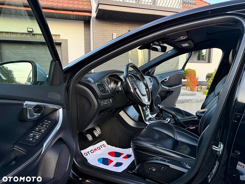 Volvo V40 D2 RDesign - 18
