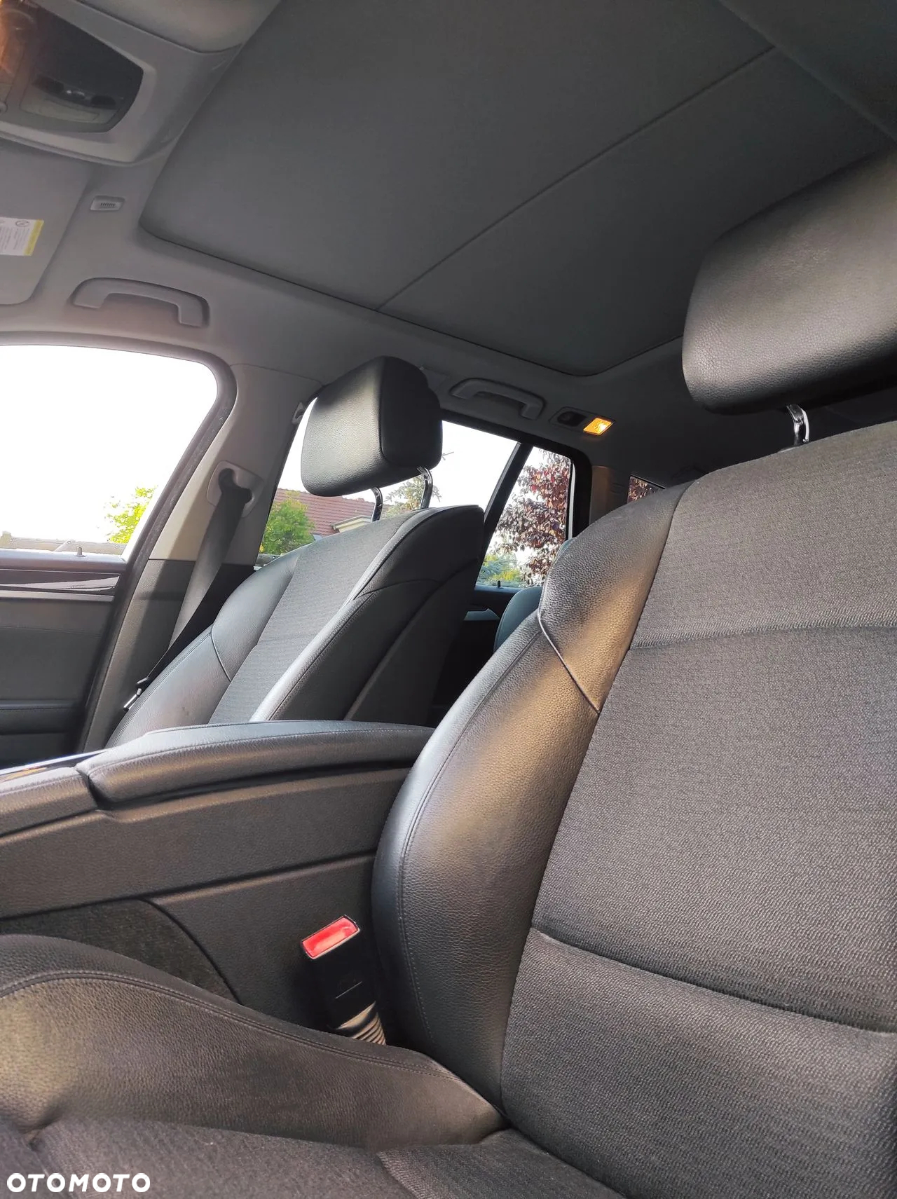 BMW Seria 5 520d - 27