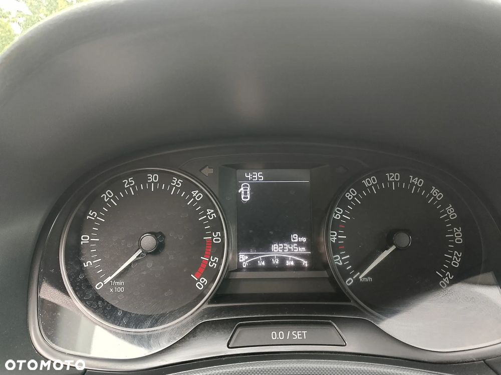 Skoda Fabia - 13