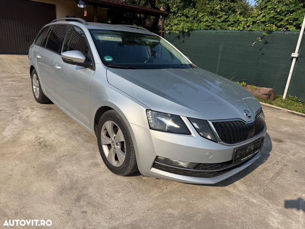 SKODA Octavia 2017 — imagine 3