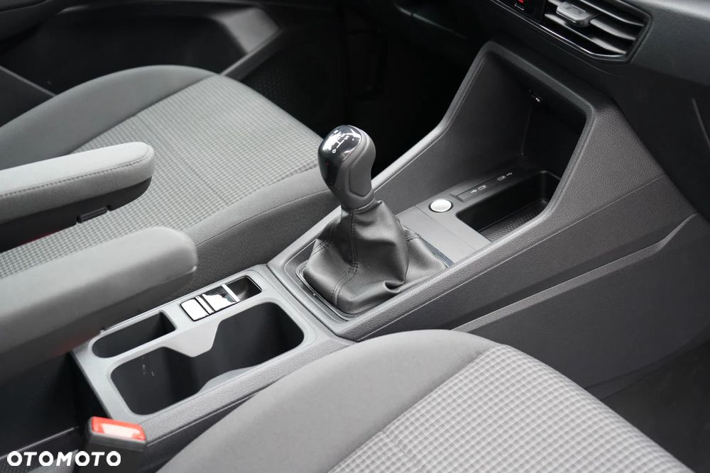Volkswagen Caddy Cargo - 27