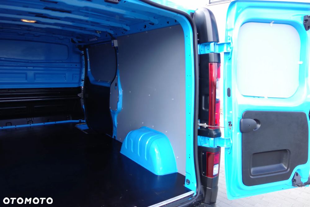 Renault Trafic Automat 2.0 DCI 150 KM Long Klima Kamera - 10