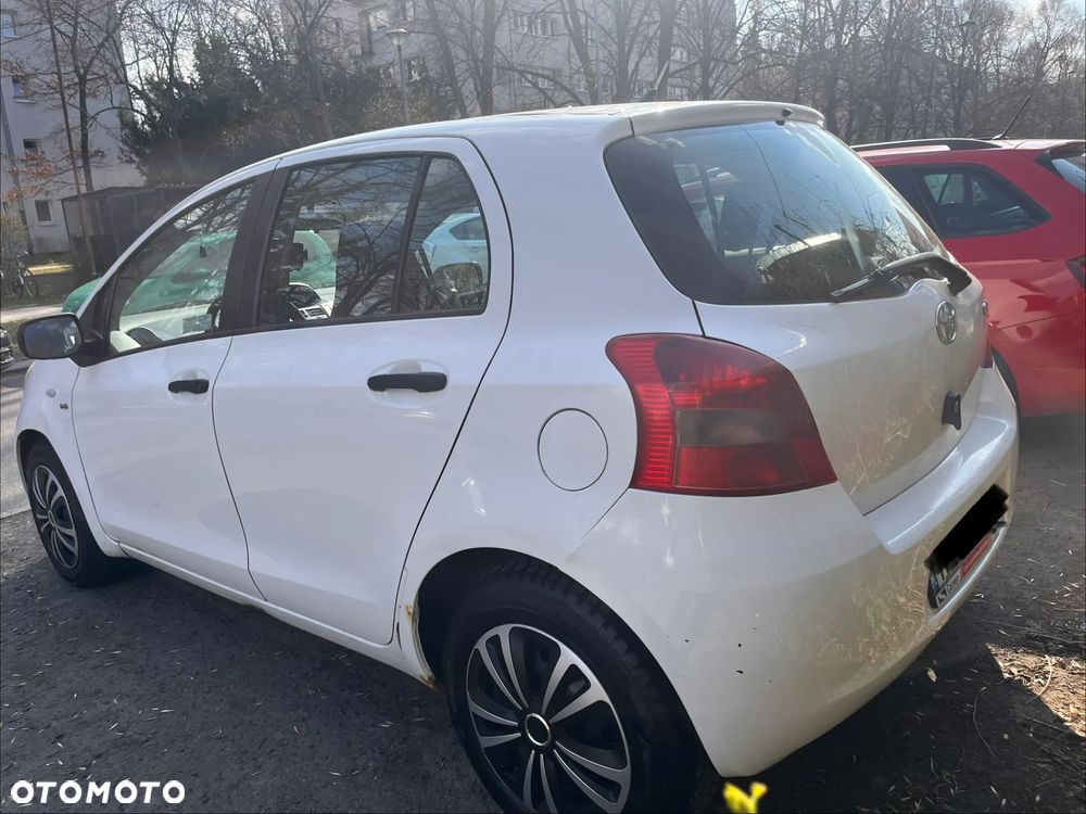 Toyota Yaris 1.4 D-4D Luna - 5