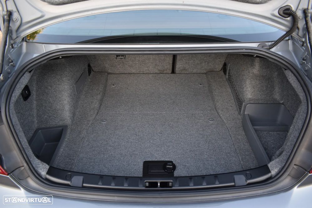 BMW 320 d Coupe Auto - 39