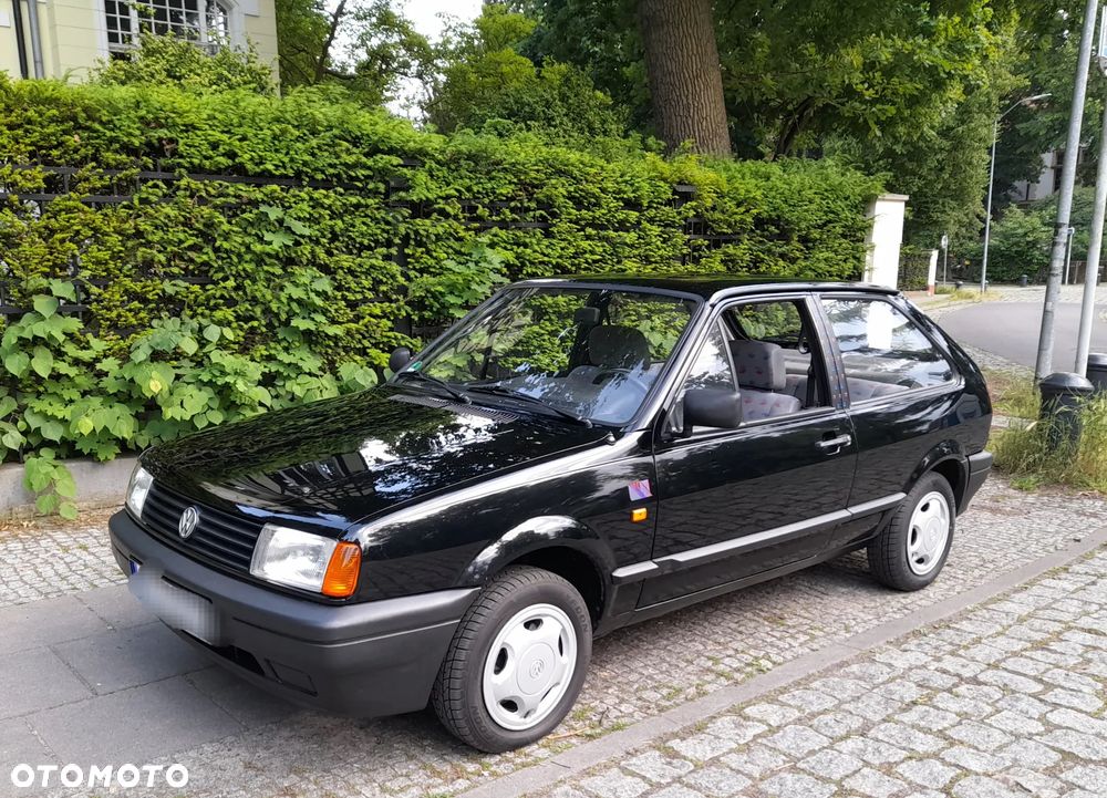 Volkswagen Polo - 2