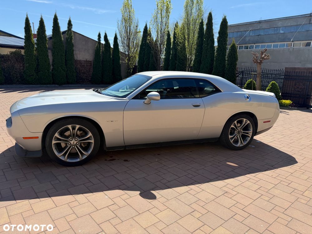 Dodge Challenger 5.7 R/T - 2