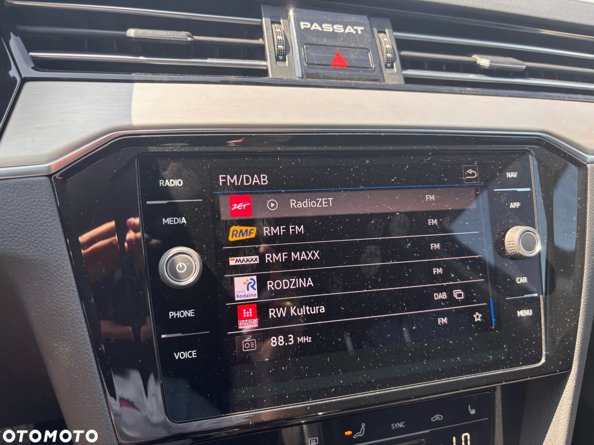 Volkswagen Passat 2.0 TSI Elegance DSG - 34