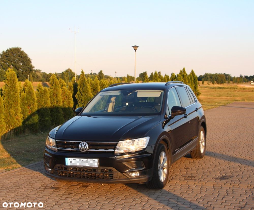 Volkswagen Tiguan - 2