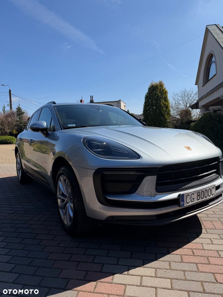 Porsche Macan Standard - 1