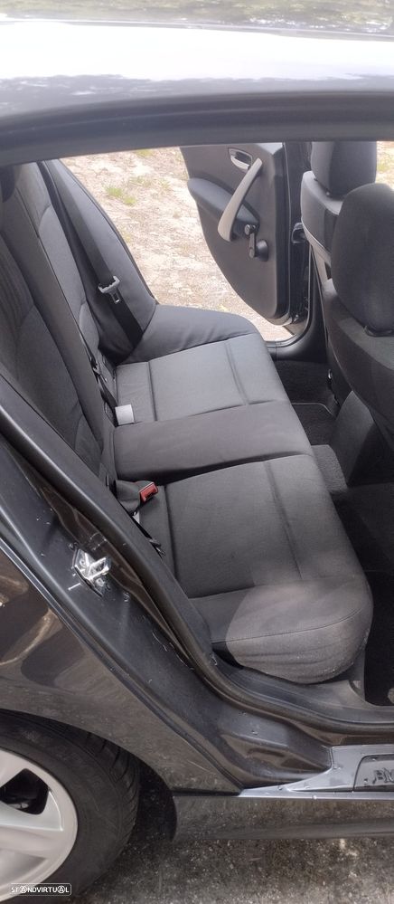 BMW 116 i Confort - 6