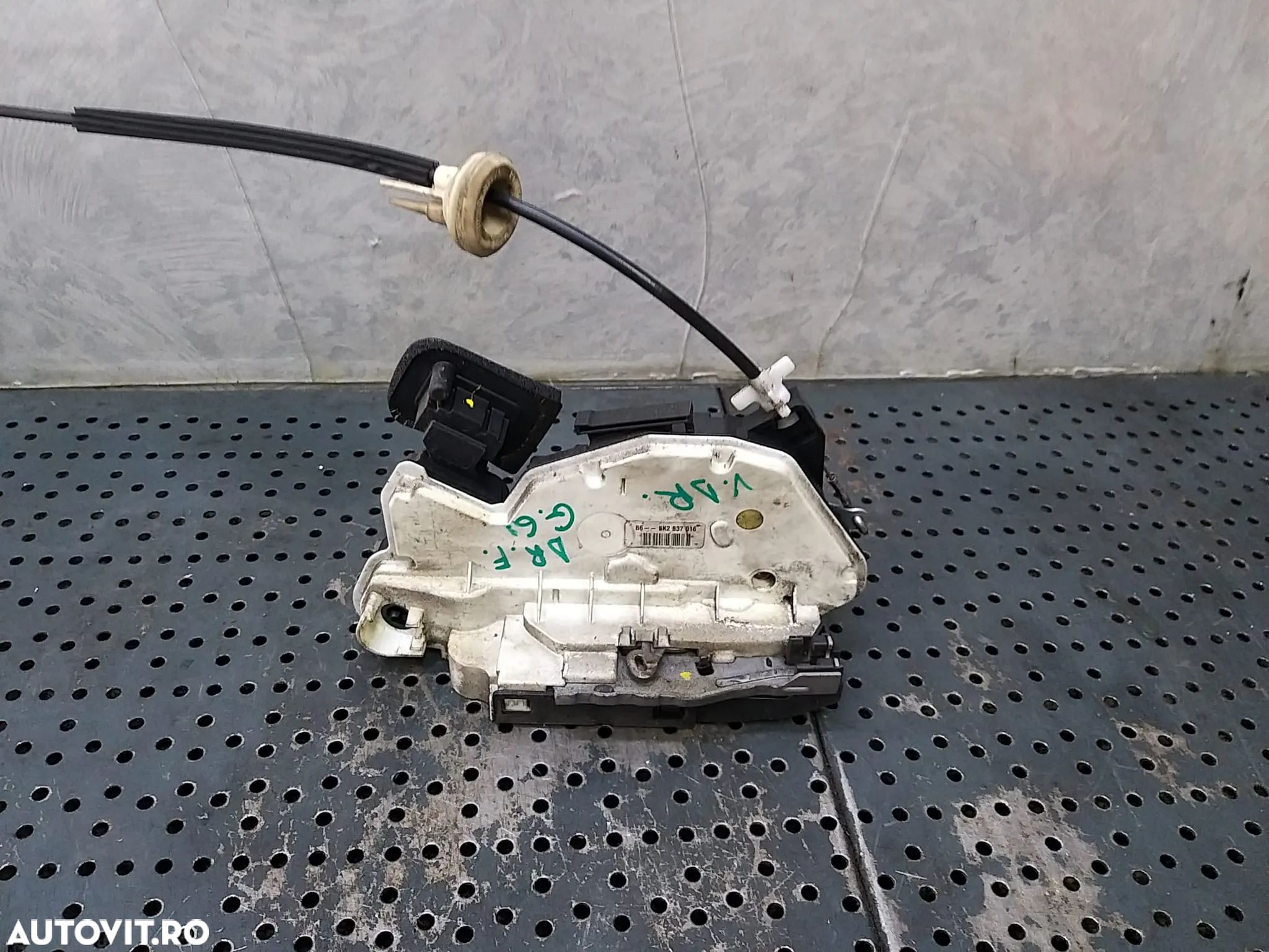 Broasca usa dreapta fata vw golf 6 5k 5k2837016 - 1