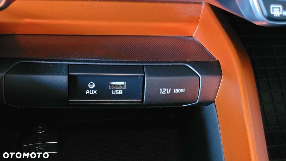 Kia Stonic - 26