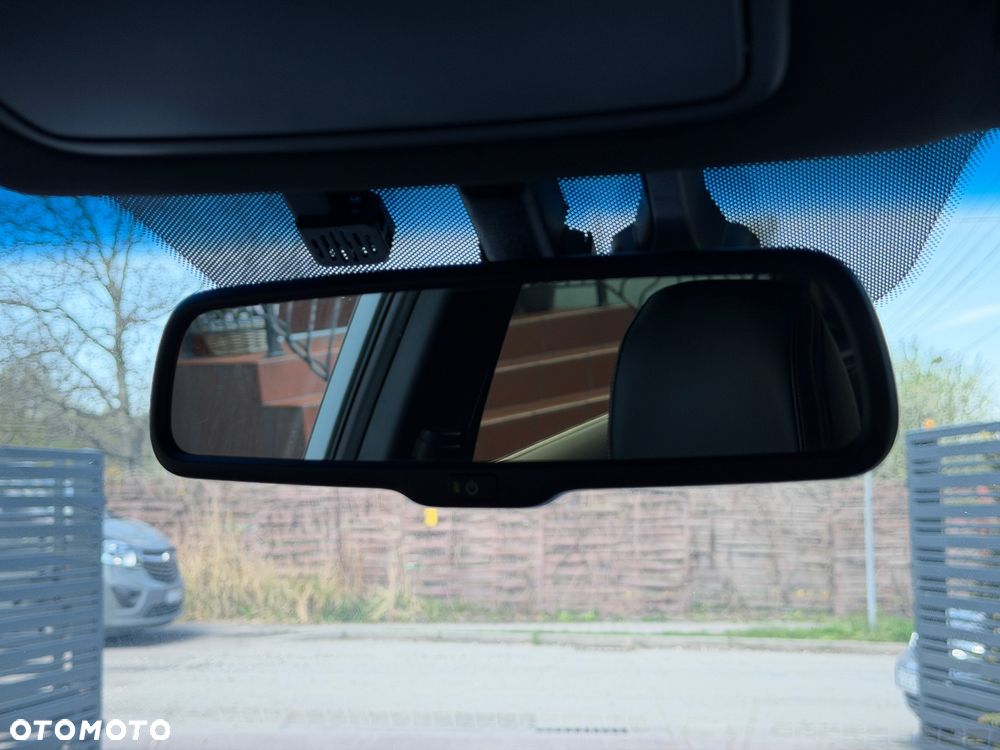 Hyundai i30 1.6 GDI Turbo Luxury - 23