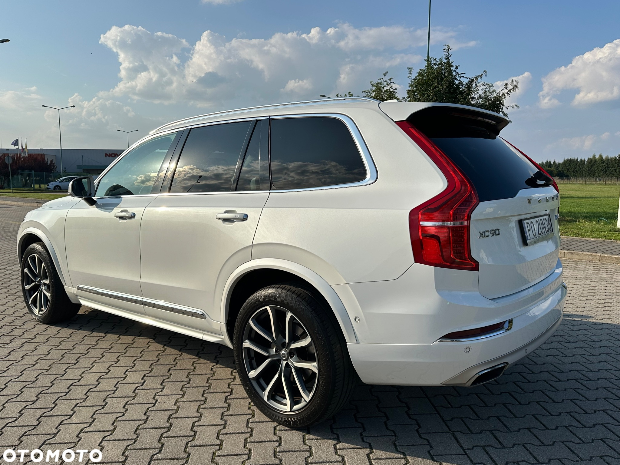 Volvo XC 90 - 5