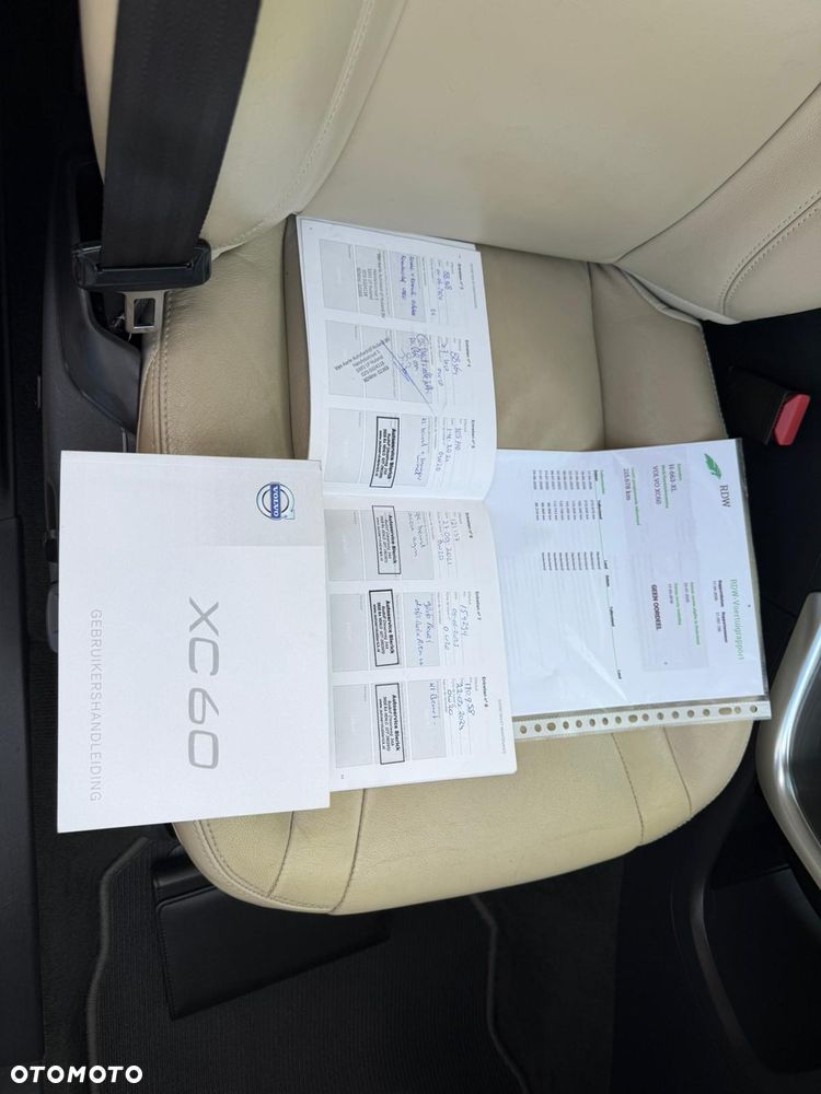 Volvo XC 60 D4 Geartronic Inscription - 36