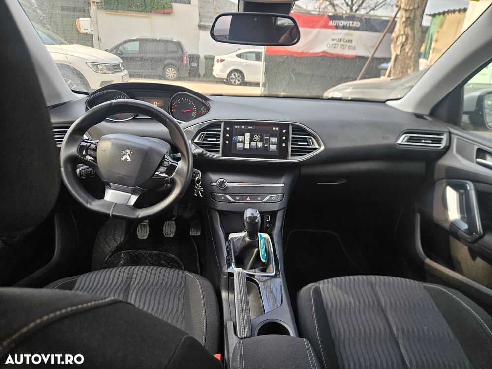 Peugeot 308 HDi FAP 92 Active - 3