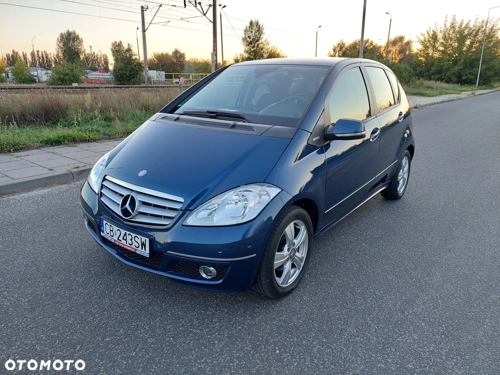 Mercedes-Benz Klasa A 180 BlueEFFICIENCY Avantgarde - 1