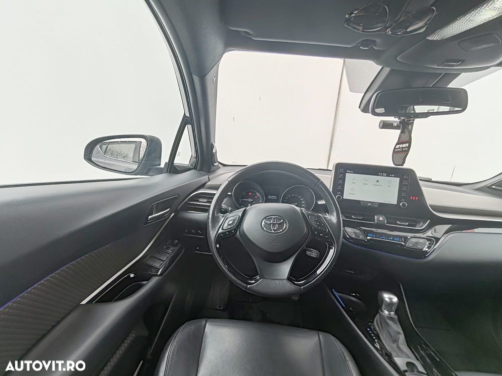 Toyota C-HR 1.8 HSD 4x2 CVT C-lassy LED - 6
