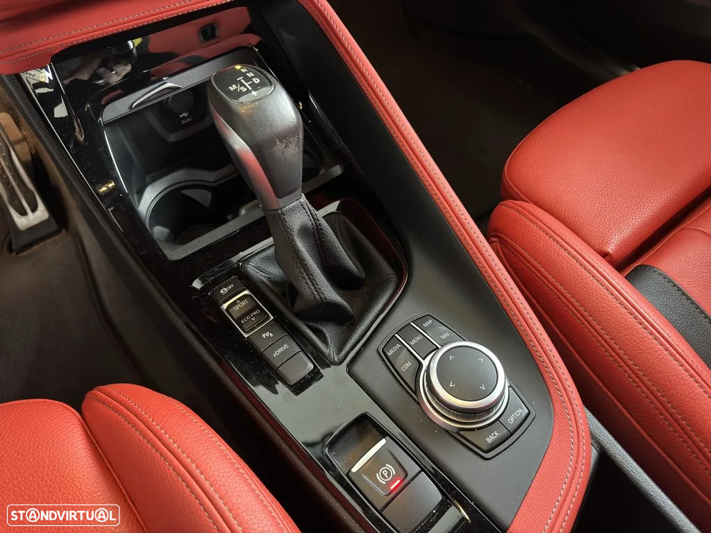 BMW X2 25 e xDrive Pack M - 13