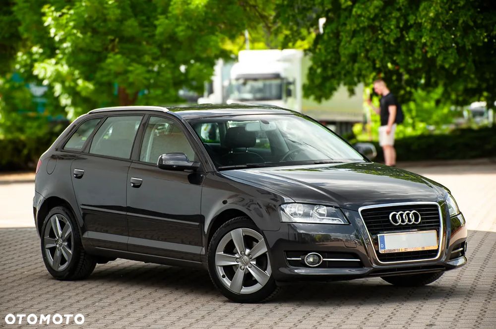 Audi A3 Sportback 2.0 TDI DPF S line Sportpaket - 7