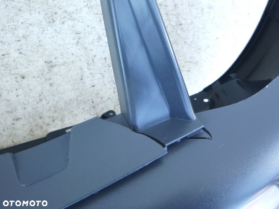 dacia duster 1 zderzak przód przedni nowy uszk - 3