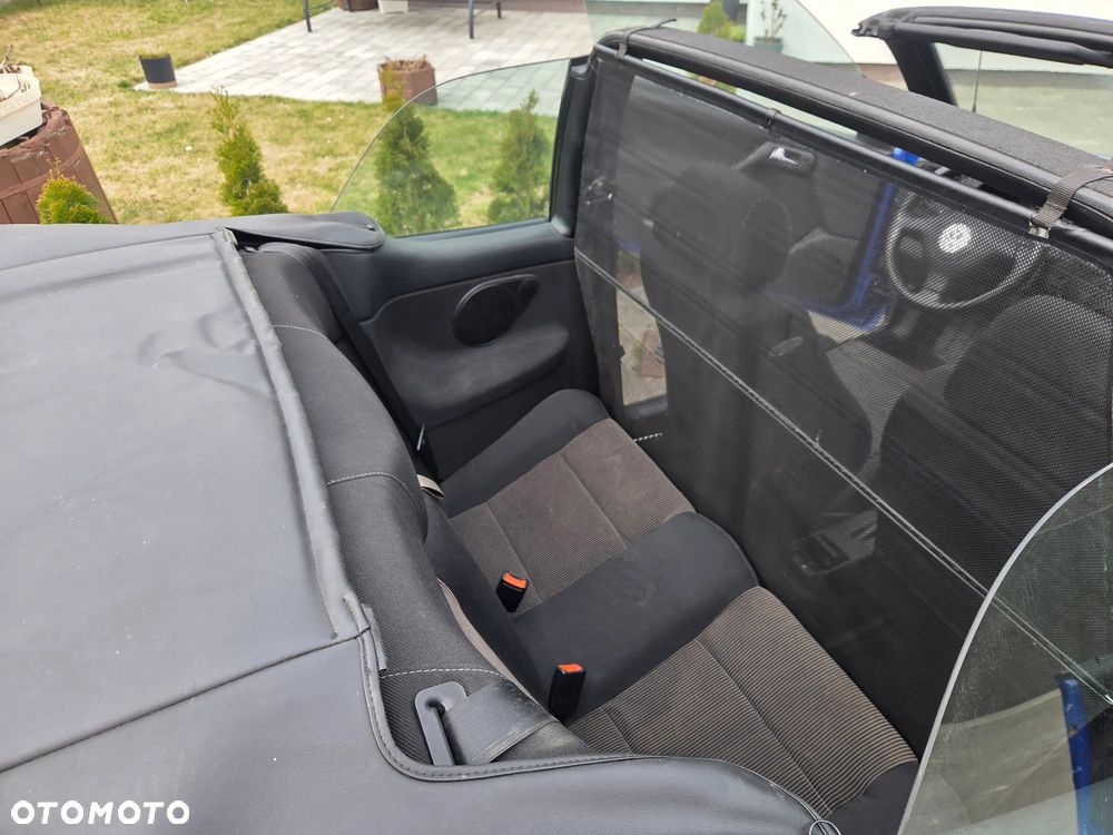 Volkswagen Golf 1.6 - 38