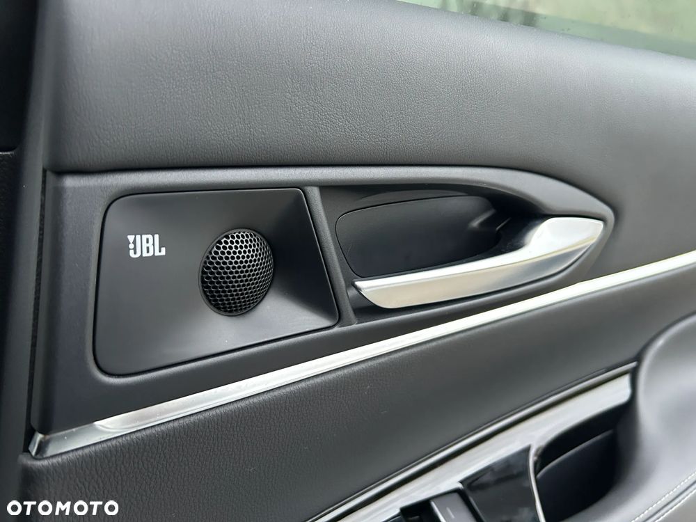 Toyota Mirai Luxury - 16