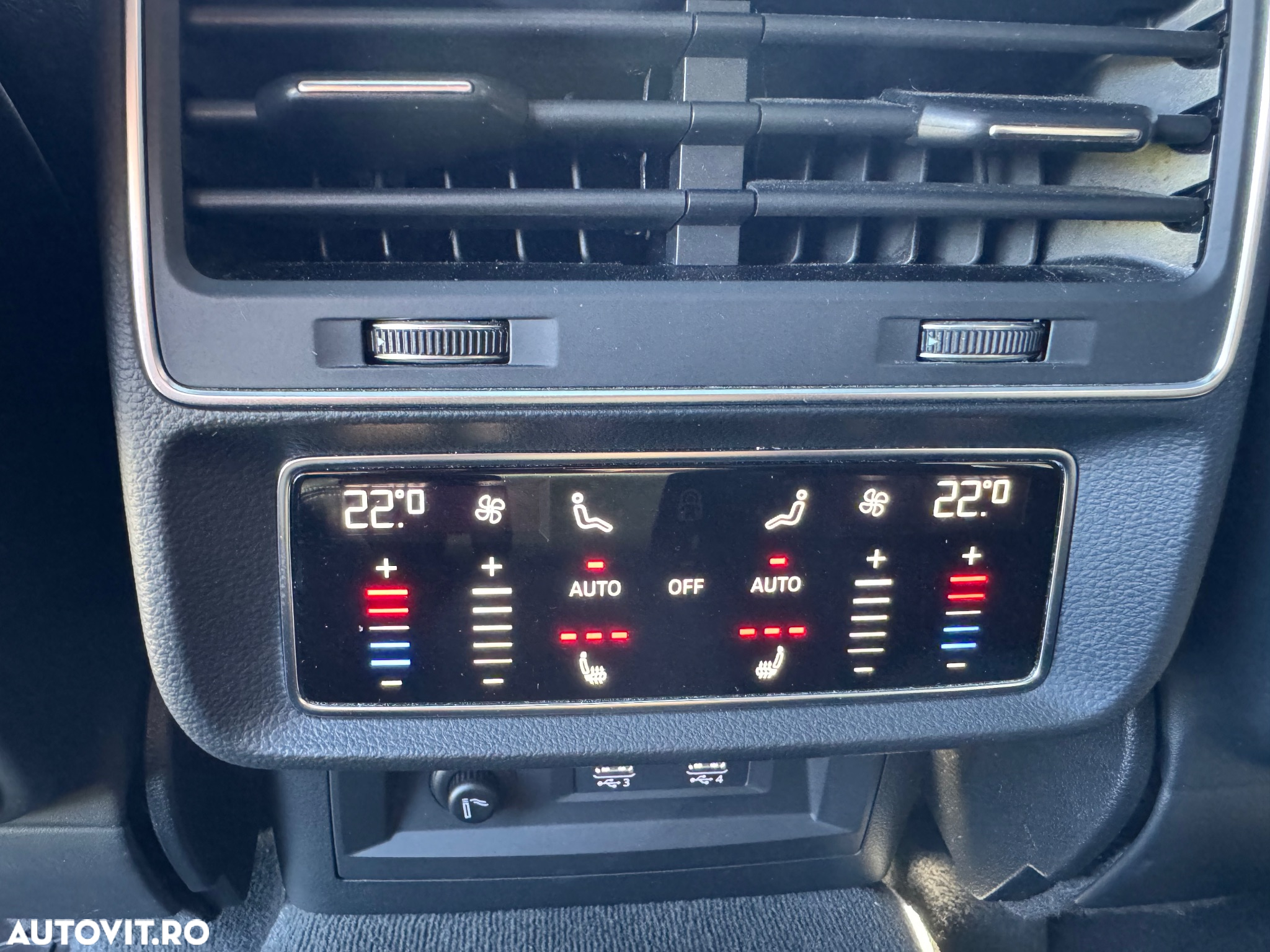 Audi Q8 3.0 50 TDI quattro Tiptronic MHEV - 35