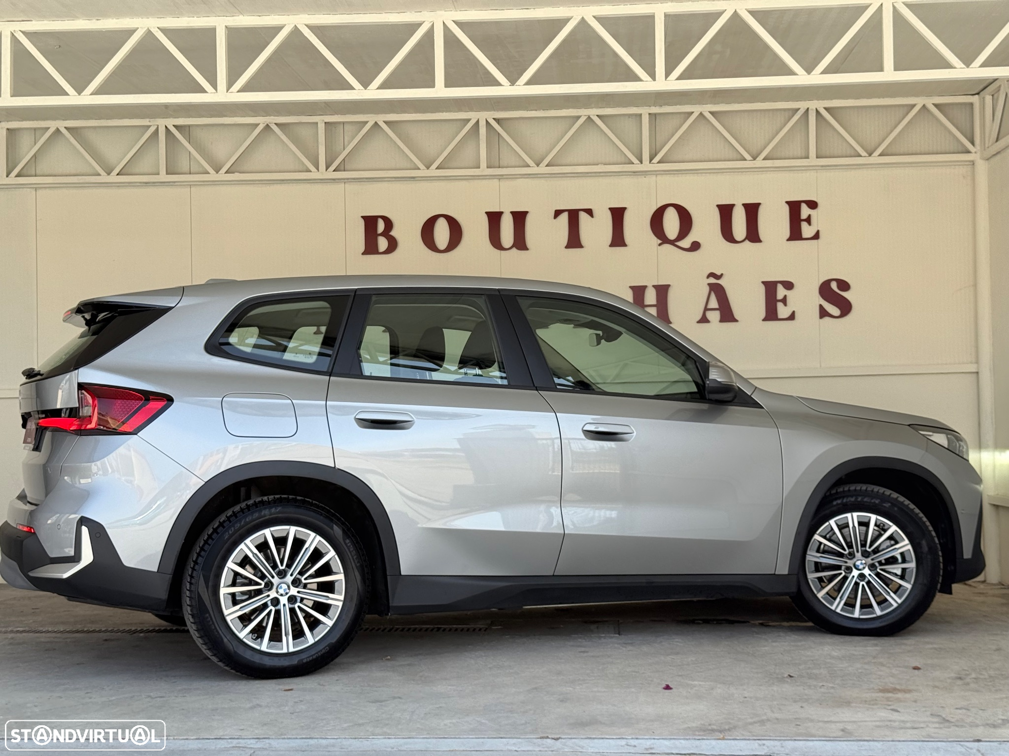 BMW iX1 xDrive30 - 22