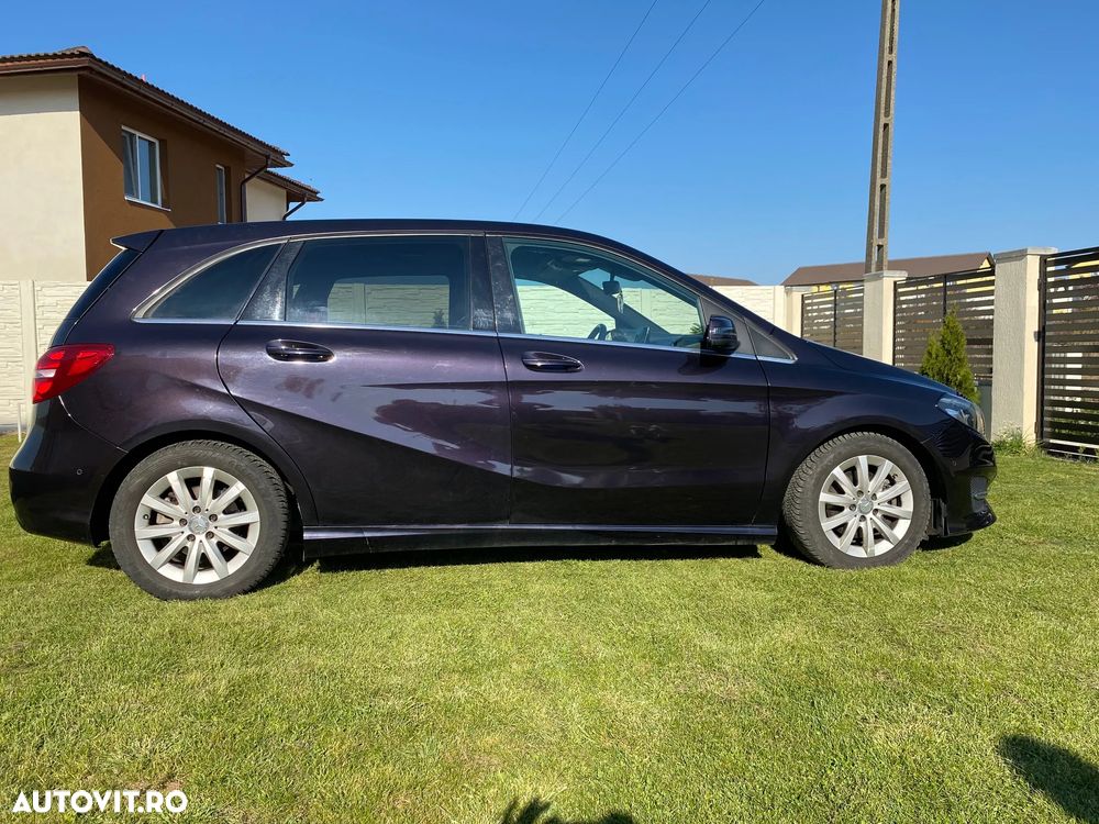 Mercedes-Benz B 200 - 5