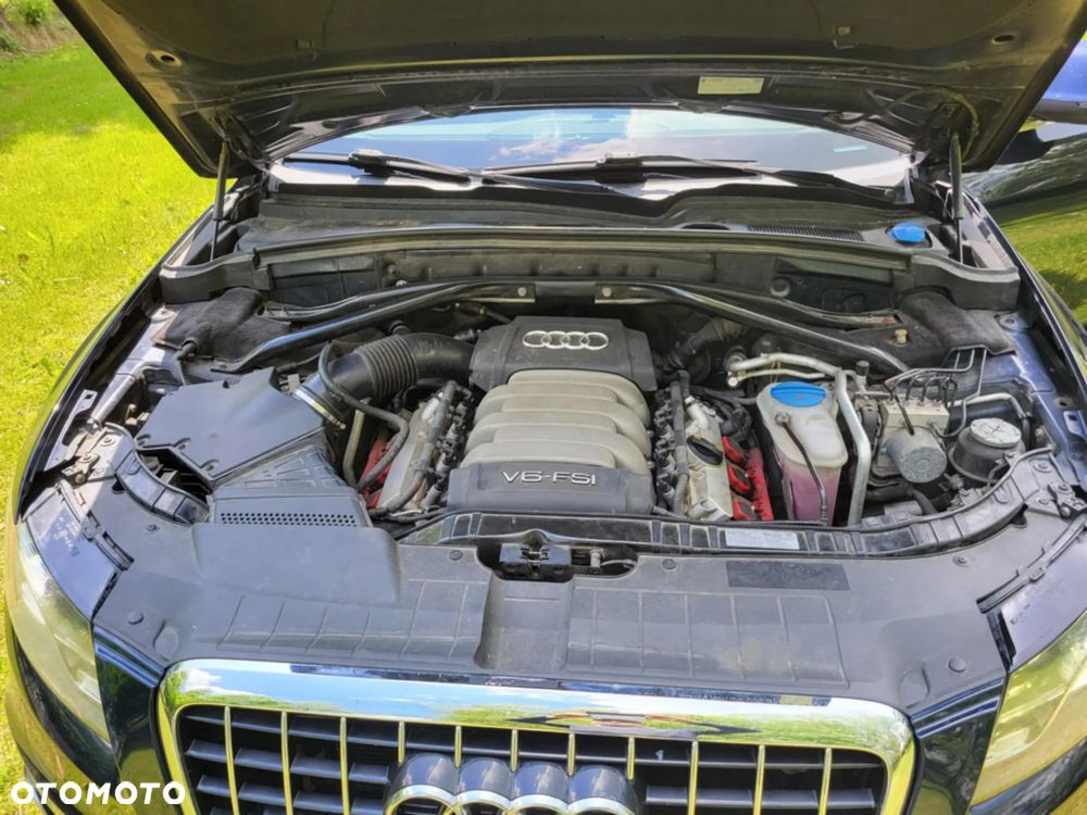 Audi Q5 3.2 FSI Quattro S tronic - 15