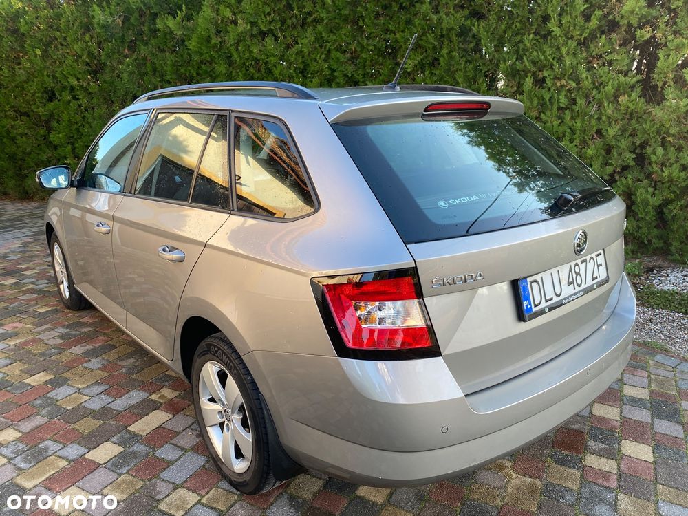 Skoda Fabia 1.2 TSI Ambition - 6