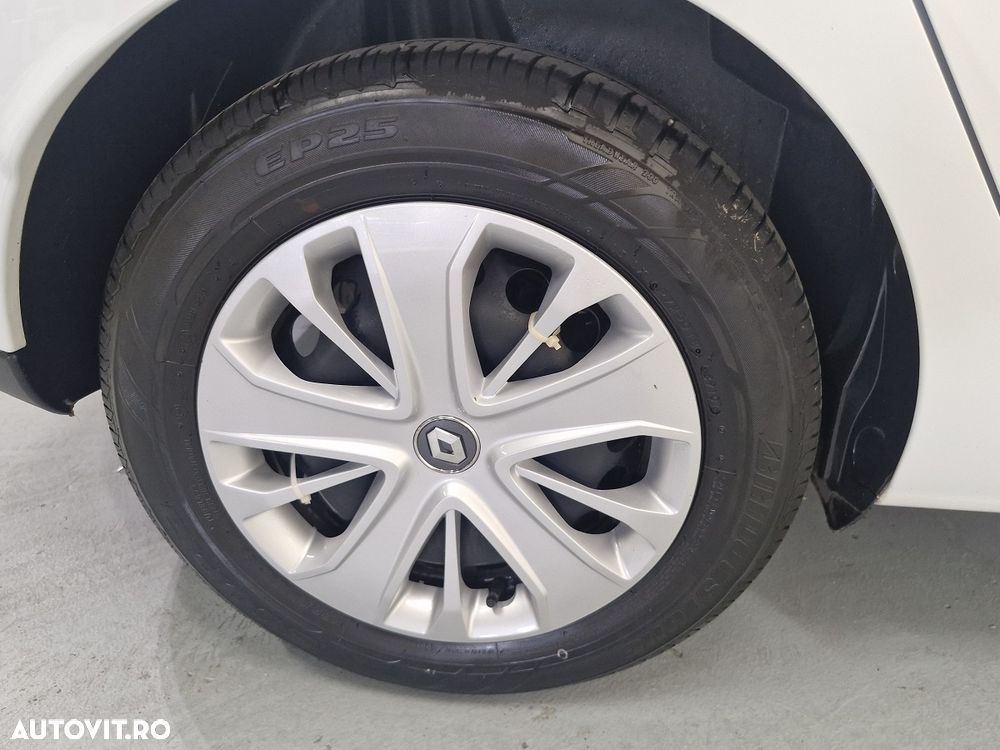 Renault Clio TCe Life Evo - 4