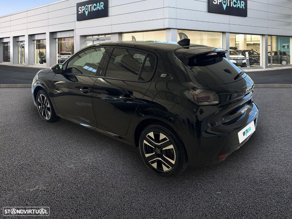 Peugeot e-208 51 kWh Allure - 7