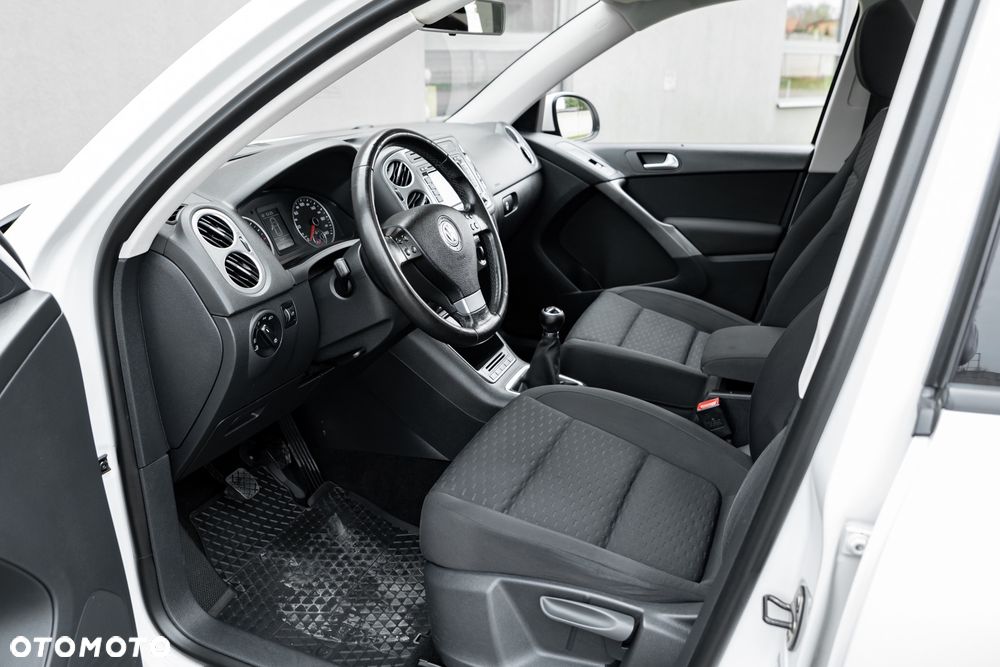 Volkswagen Tiguan 2.0 TDI DPF 4Motion Sport & Style - 16