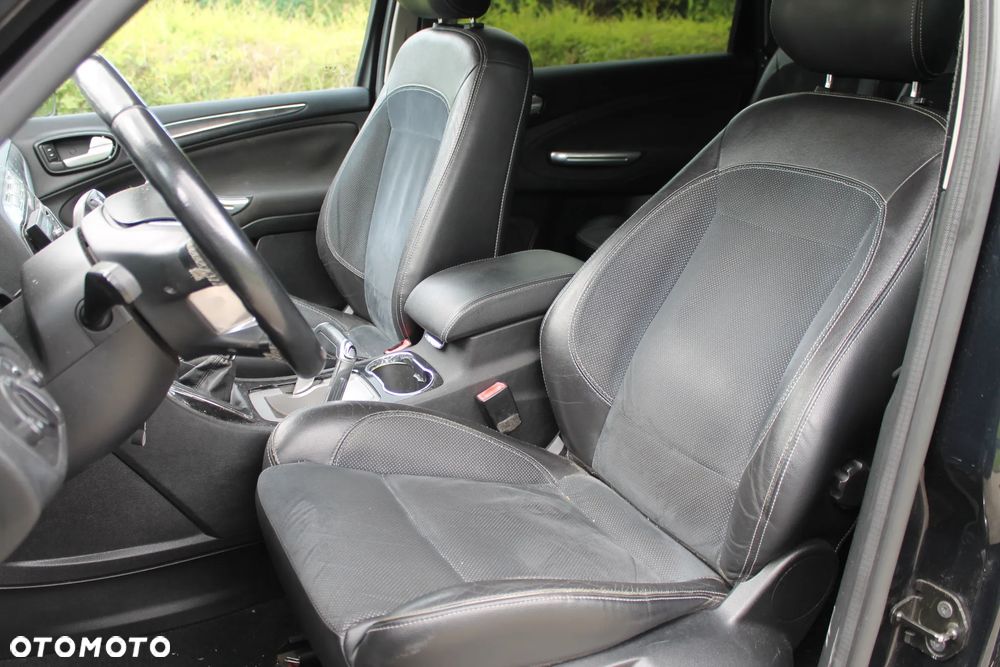 Ford S-Max 2.0 TDCi DPF Ambiente - 14